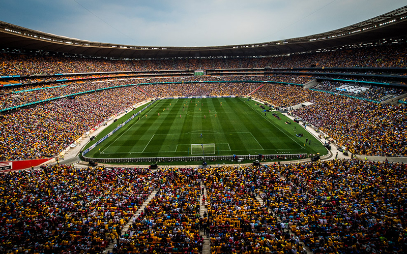 Soweto Derby Puts Pirates’ Winning Form Against Chiefs’ Growing Pressure
